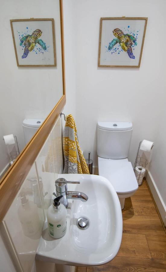 The Chaucer - Modern 3 Bed Home With Parking Close To City Centre Кентърбъри Екстериор снимка