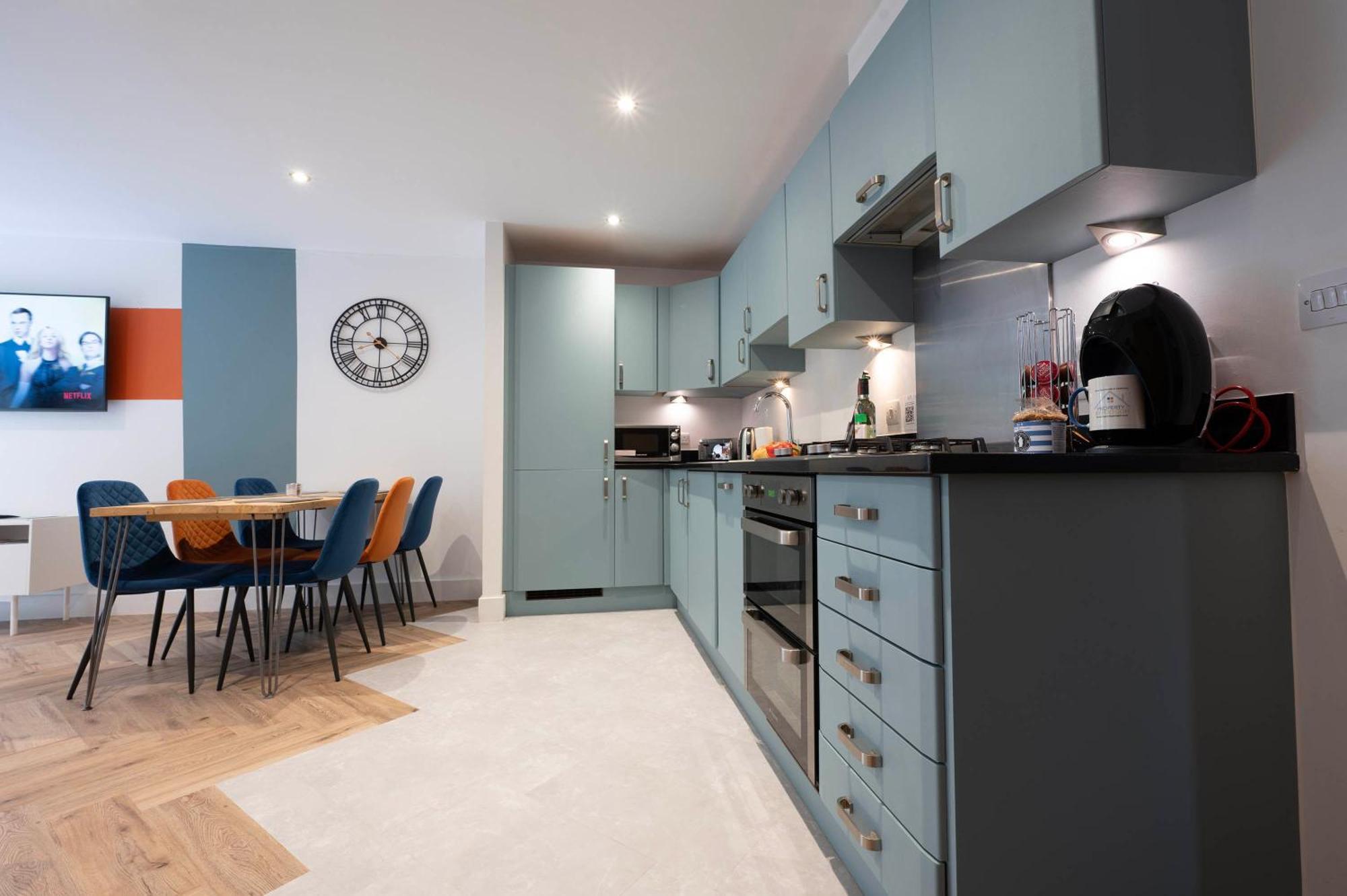 The Chaucer - Modern 3 Bed Home With Parking Close To City Centre Кентърбъри Екстериор снимка